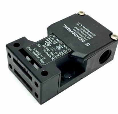 Schmersal AZ16 AZ16 ZVK-M16 Safety Interlock Switch 1NC/1NO Keyed Glass Fibre Reinforced Thermoplastic Gross Weight 115 G