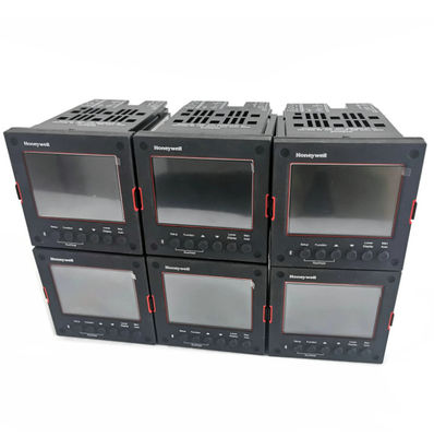 1/4 DIN Size Honeywell Universal Digital Limit Controller DC2800-RE-1S0-100-000-00-0