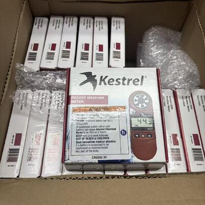 Original Kestrel 3000 Portable Anemometer with Reflective 3½ Digit LCD 9mm Digit Height and 1 Second Update Weather Meter