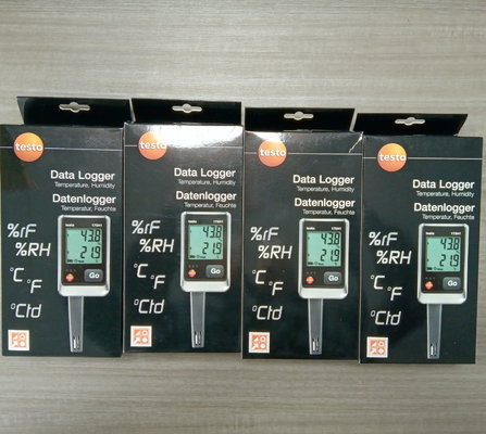 Testo 175H1 Temperature and Humidity Data Logger with Large Display, External Stub Sensor, and Excel Export Function