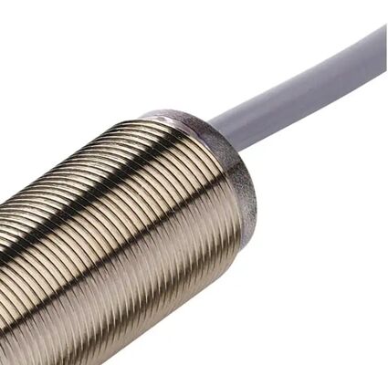 Pepperl + Fuchs NCB8-18GM40-N0-V1 Inductive sensor with 8 mm flush