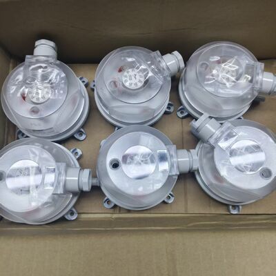 Dwyeromage Dwyer Series-ADPS-EDPS Regulowalny przełącznik ciśnienia różniczkowego ¥ 0,08 do 20 inH2O (20 do 5000 Pa),ADPS-05-2-N-OEM